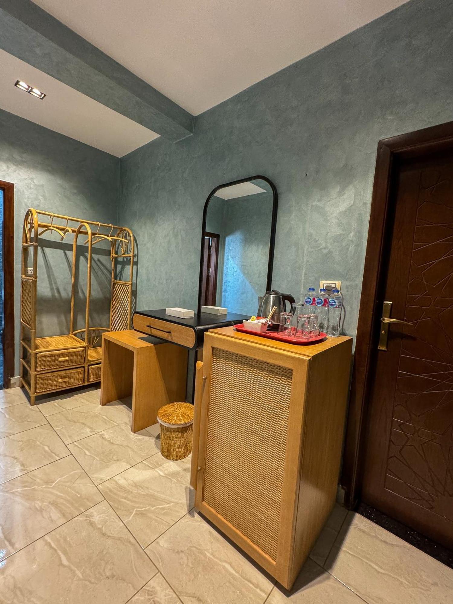 Jimmy Pyramids Hotel Kafret el-Gabal Esterno foto